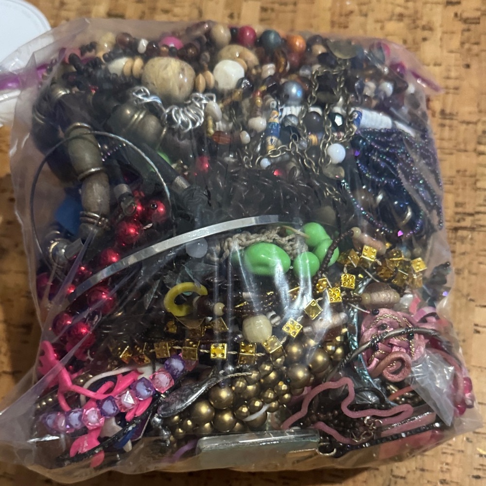 Colorful Beaded Jewelry Collection - Picture 4 of 5